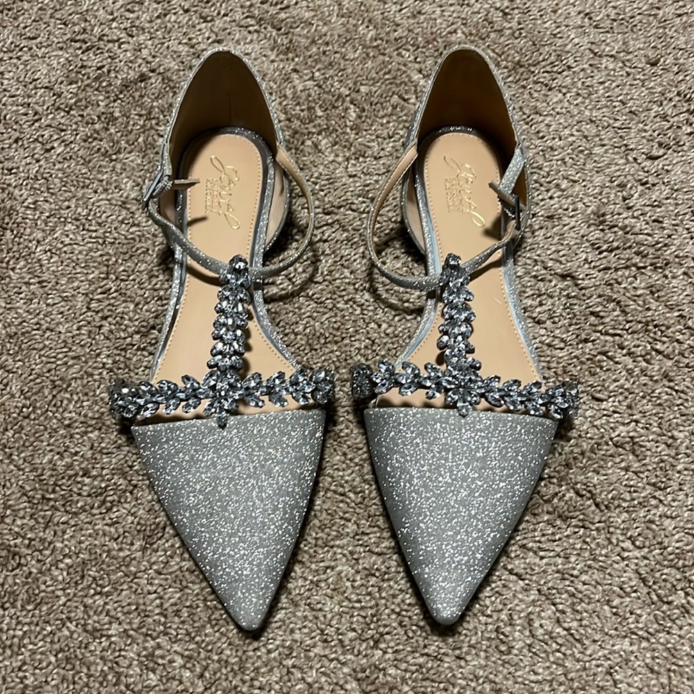 Sparkling Silver Pointed Toe T-Strap Flats - Women